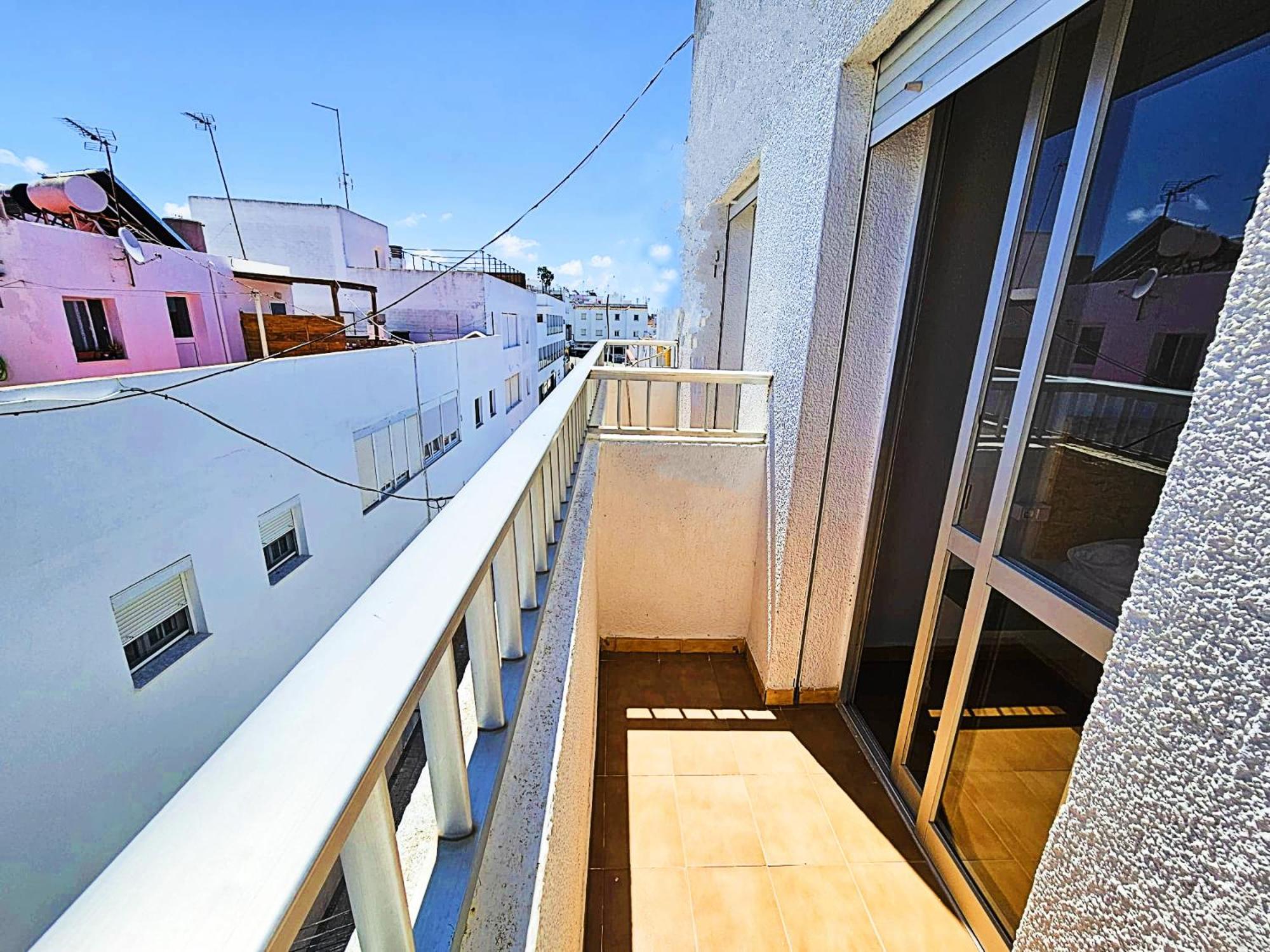 Hotel San Vicente - Centro Playa โกนิล เด ลาฟรอนเตรา ภายนอก รูปภาพ