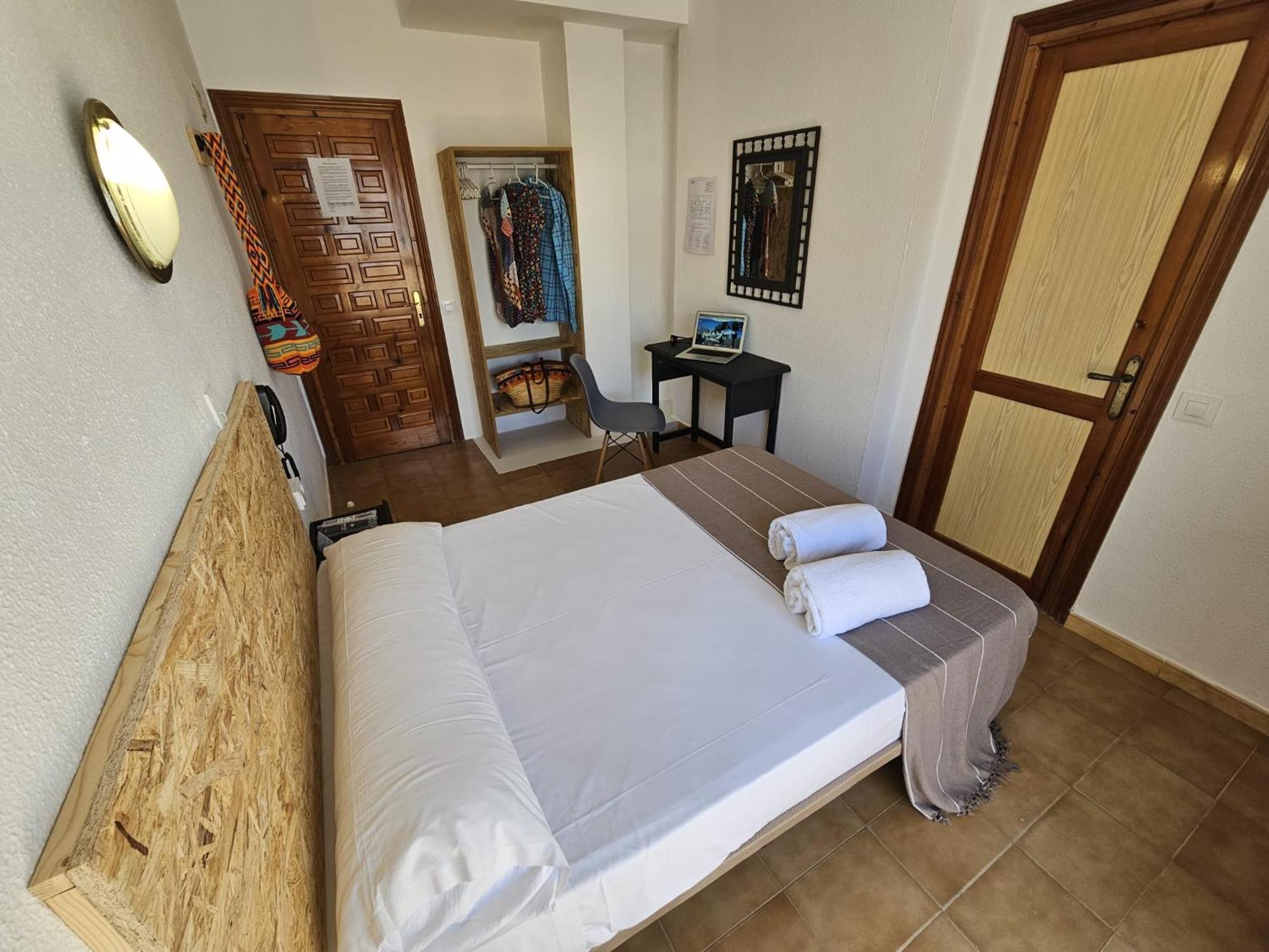 Hotel San Vicente - Centro Playa โกนิล เด ลาฟรอนเตรา ภายนอก รูปภาพ
